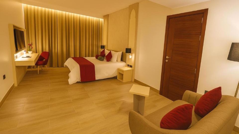Falaj Daris Hotel