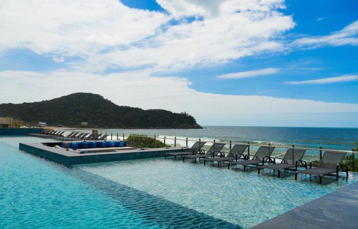 Blue Sea Hotel