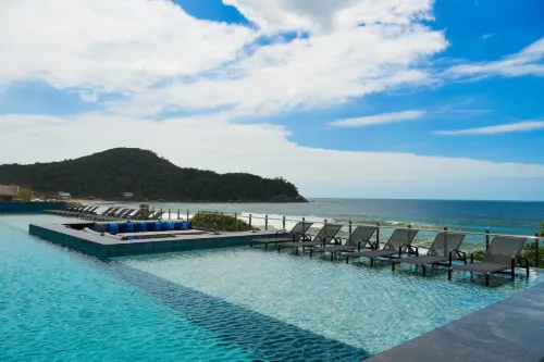 Blue Sea Hotel