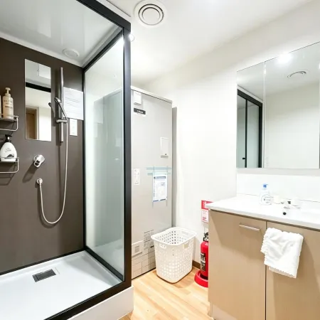 Located in Ikebukuro 4-chome, Hanano Sato Lumiere offers excellent access to major Tokyo