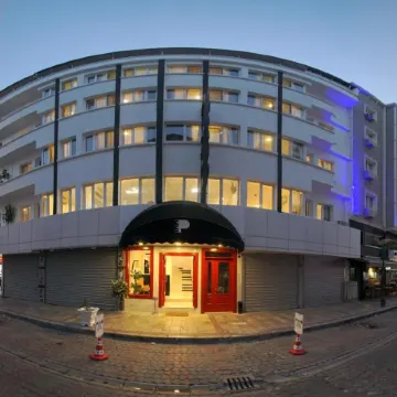 Piano Hotel