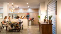 Geraldton Motor Inn Hotels in Tarcoola Beach