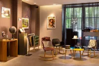 La Maison Sur la Sorgue - Esprit de France Hotels in Saumane-de-Vaucluse