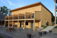 Lakeside Resort Hotels in Dundee