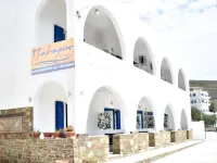 Tzamaros Studios Hotels in Kythnos