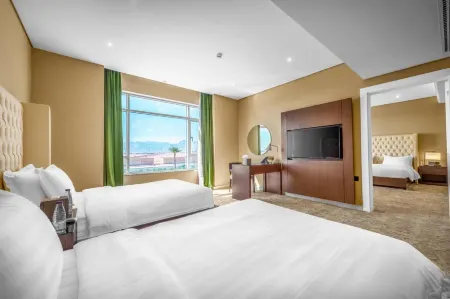 Sukani Royal Hotel, Hail