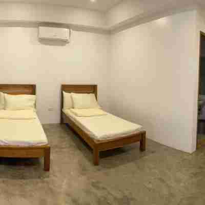 P&B Residences Legazpi Rooms