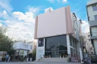 젠엑스 바브나가르 Ramji Mandir 주변 호텔