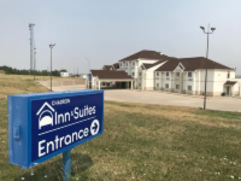 Chadron Inn & Suites Hotels in Chadron