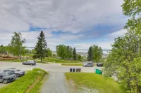 Coastal-View Apartment Near Downtown Anchorage! - balkon
