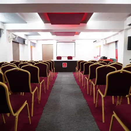 Emarald Hotel Calicut