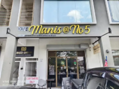 sp13a Netflix 6pax 2park kelab Rahman putra Sungai buloh Hotels near Sungai Buloh