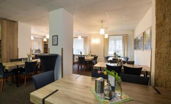 Hotel Harrachov Inn