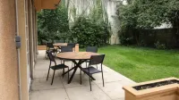 Erawan Boutique Hotel Hotel dekat Paroisse Catholique La Madeleine Netreville