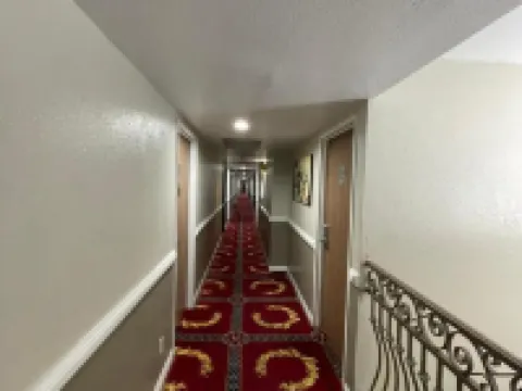 サンライズ イン ガーデナのホテル