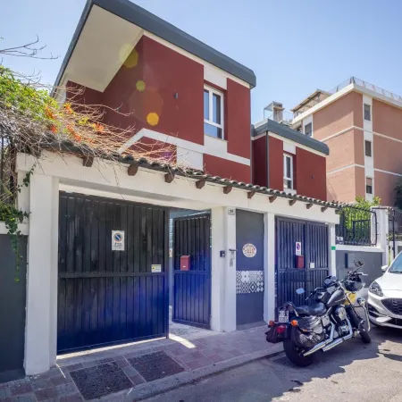 Hesa House