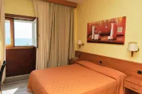 La Isla Resort