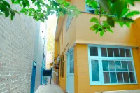 Lil Roo PodBed Hostel