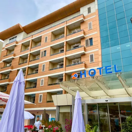 AMH Hotel Durres