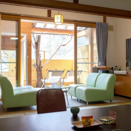 Shinshu Nakaoyama Onsen, Shosenkaku