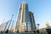 Samaya Holiday Homes - Cloud Stylish Suites with Balcony Hotels in Dubai Production City