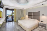 Atlantis Hotel