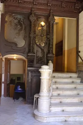 Som Nit Triomf Hotels in 