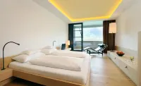 Bio & Wellnesshotel Pazeider - Healing Garden above Meran Hoteles en Lagundo