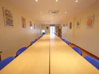 Hôtel Restaurant des Remparts Hotels in Chaumont