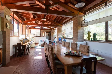 Agriturismo la Rombaia Отели рядом с достопримечательностью «Minimarket G.F.S»