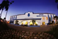Hotel Gran Plaza & Convention Center Hotels near Templo de San José y Santiago