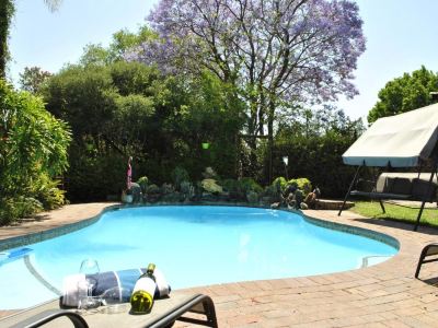Serene Guest Manor