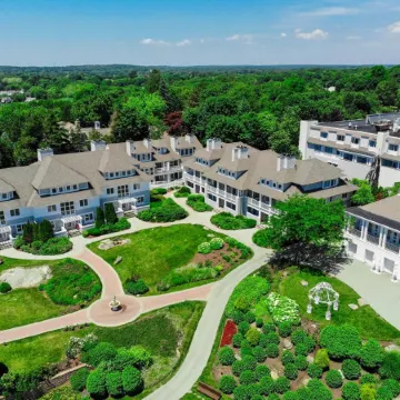 Water's Edge Resort & Spa