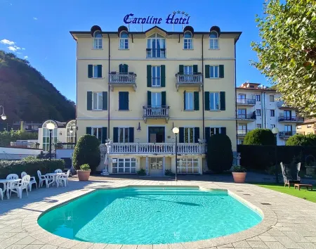 Caroline Hotel Отели рядом с достопримечательностью «Casinò di Campione»