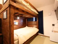 Marinx Classic Harborview Pension Hotels in Yaese