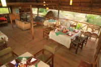 Engiri Game Lodge and Campsite Hotel di Bunyaruguru