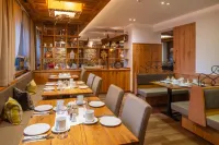 Wander- Und Wellnesshotel Kanzler Hotels in Grobming