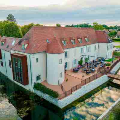 Le Château du Bost Hotel Exterior