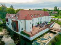 Château du Bost - Teritoria Hotels in Hauterive