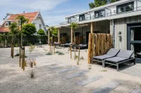 Boutique Hotel Helder I Kloeg Collection Hotels in Бюрг-Хамстеде