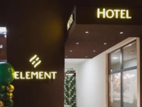 Hotel Element โรงแรมในโนวิสาด