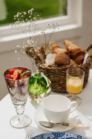 Inn on the Lake Отели в г. Монникендам