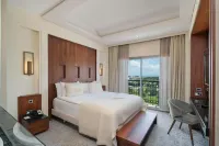 Cratos Premium Hotel Casino & Spa Отели в г. Беллапаис