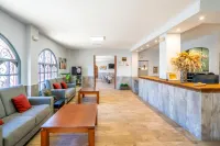 Apartamentos Puerta del Sur Hotels in Dos Hermanas