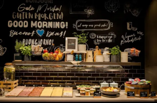 Motel One Würzburg Отели в г. Вюрцбург