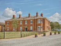 Constantine House Hotels in Tamworth