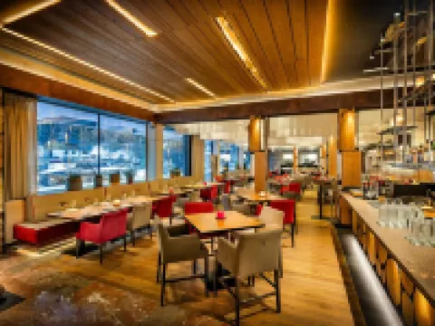 赫拉德大酒店 派克波特斯耐茲庫酒店