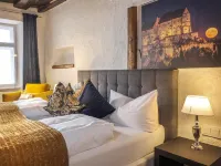 Hotel Post Hotels in Burghausen