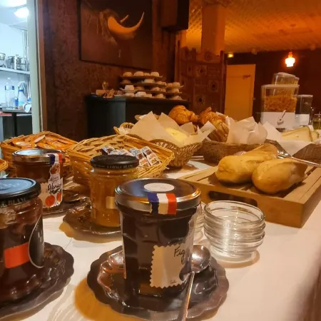 Hôtel le Lons