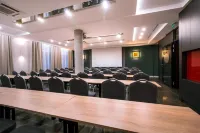 Bulvar Hotel - Разрешено размещения с домашними животными